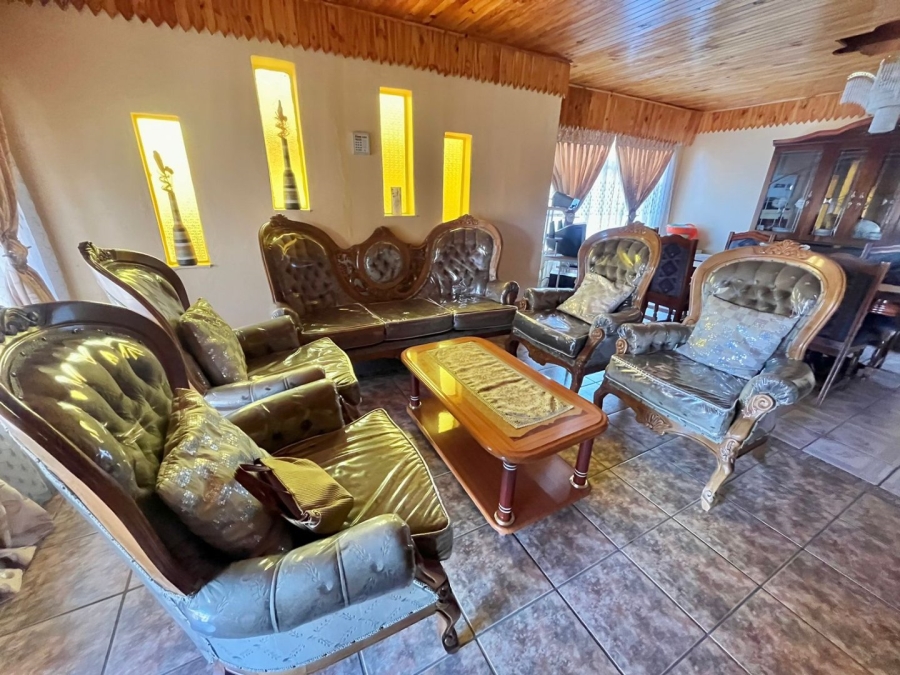 3 Bedroom Property for Sale in Blomanda Free State